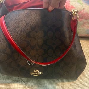 Leather medal buckles 3 compartments lovely